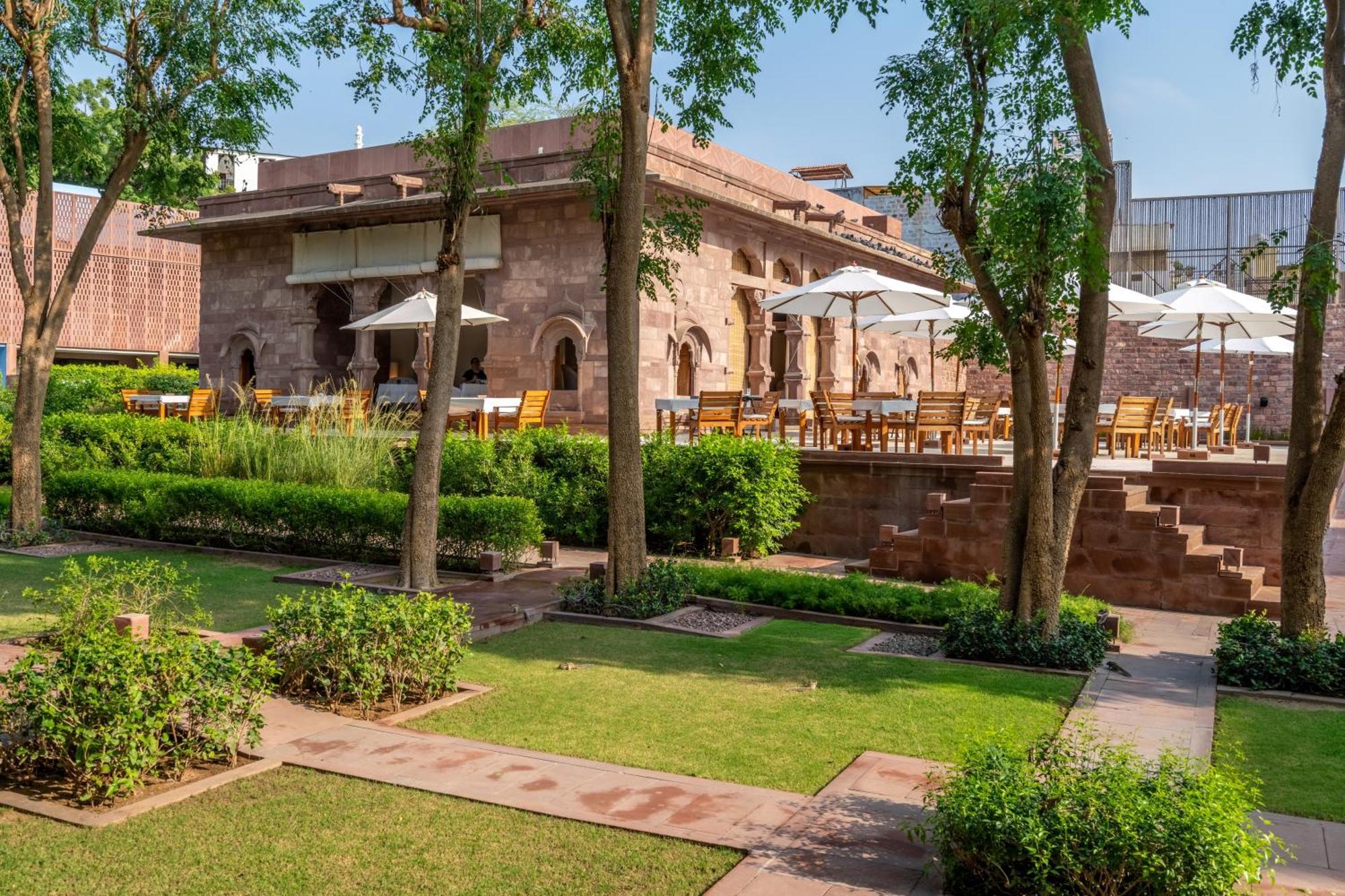 Отель Raas Jodhpur Джодхпур Экстерьер фото