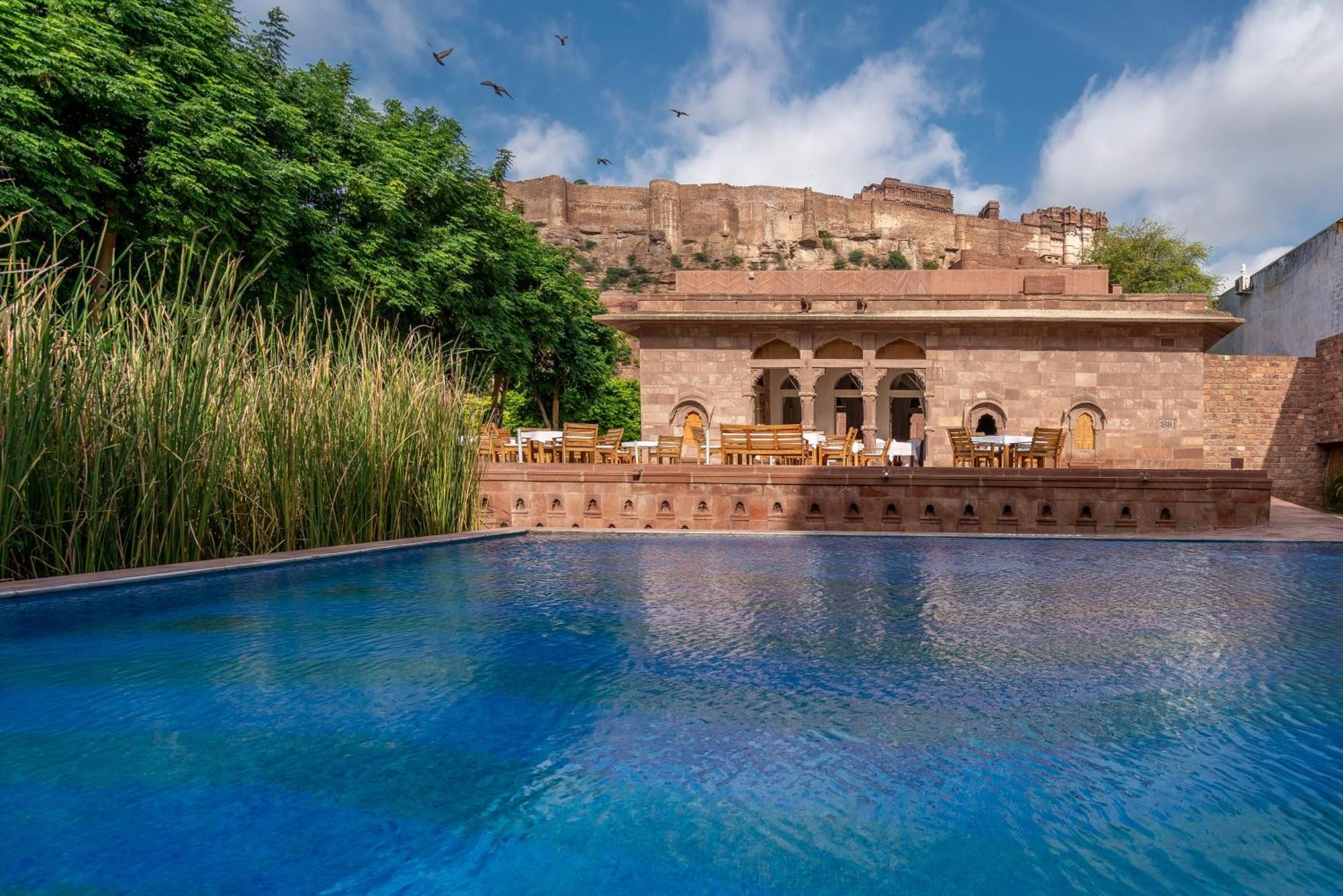 Отель Raas Jodhpur Джодхпур Экстерьер фото