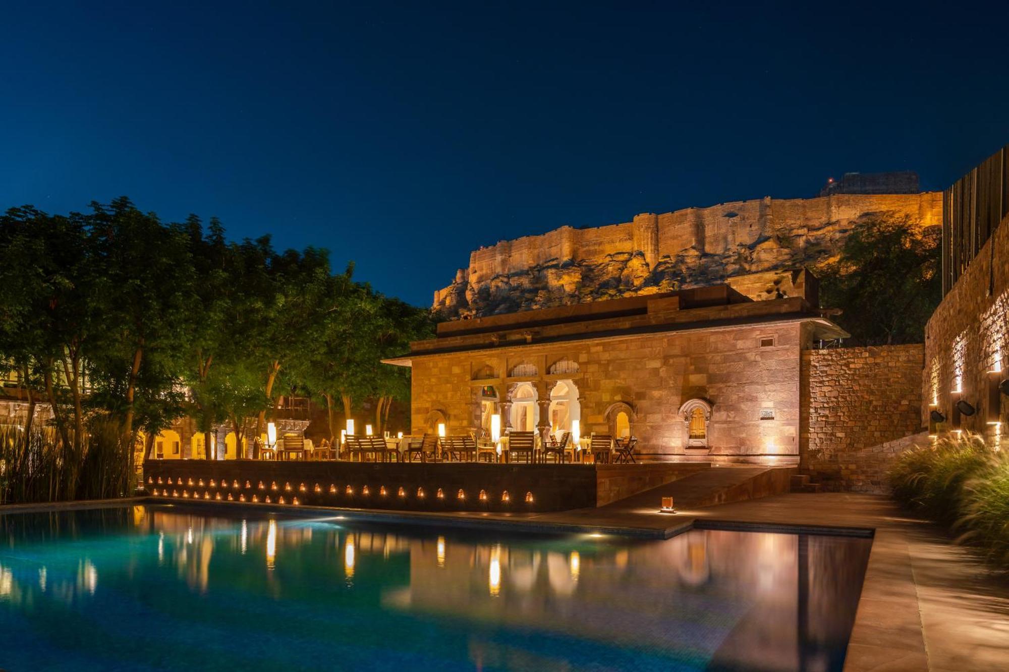 Отель Raas Jodhpur Джодхпур Экстерьер фото