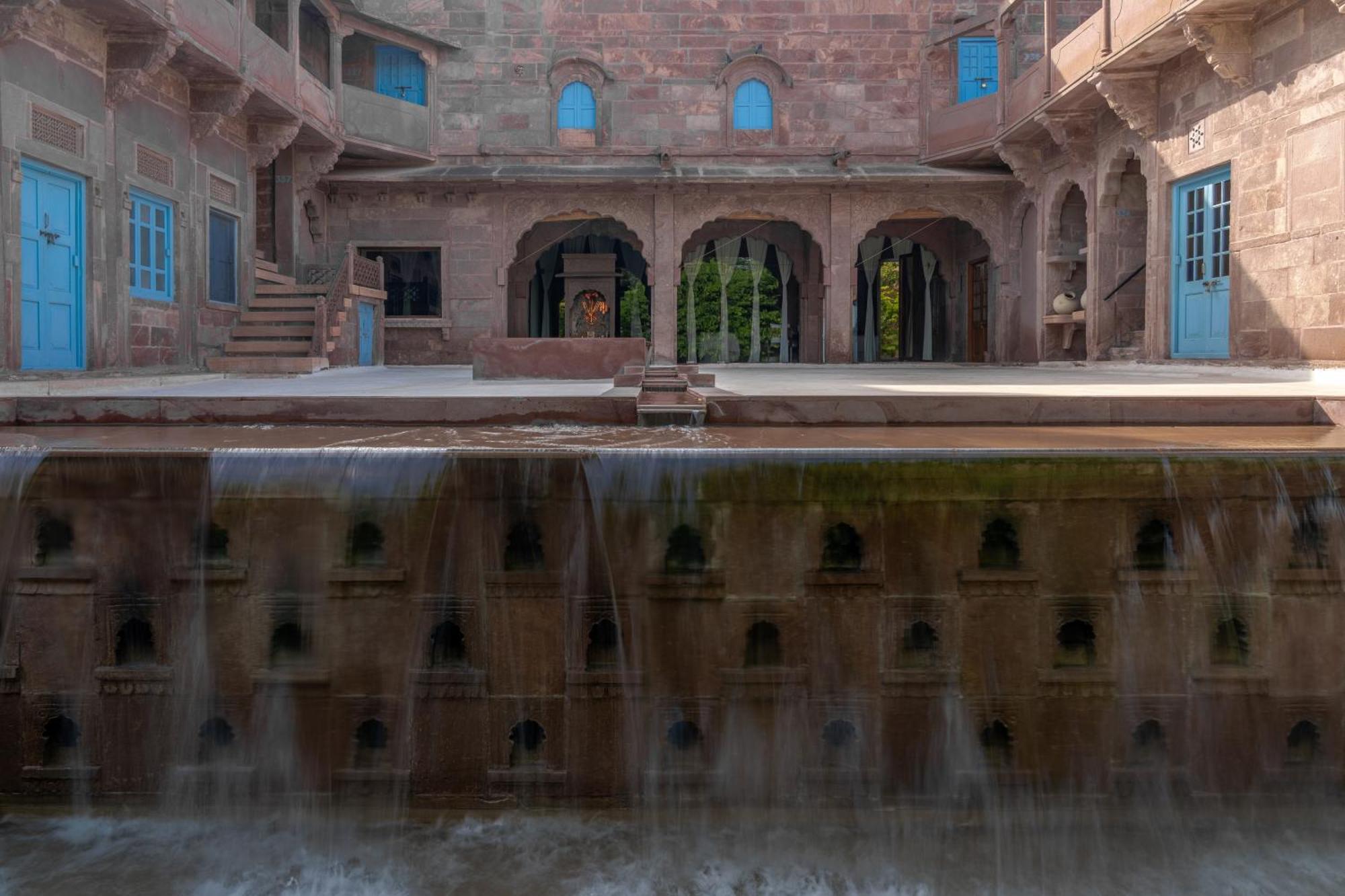 Отель Raas Jodhpur Джодхпур Экстерьер фото
