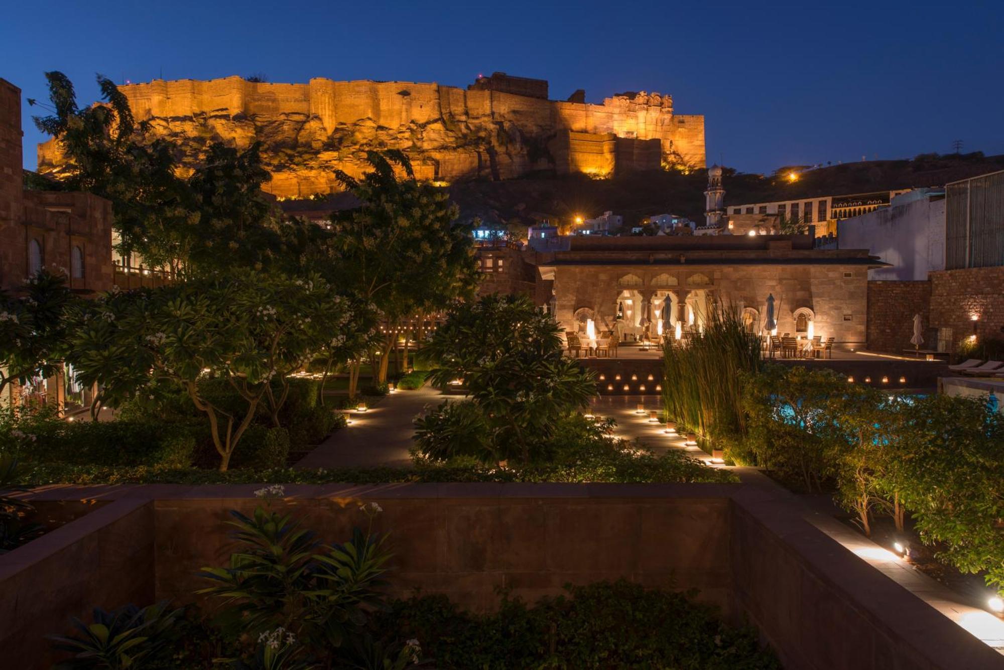 Отель Raas Jodhpur Джодхпур Экстерьер фото